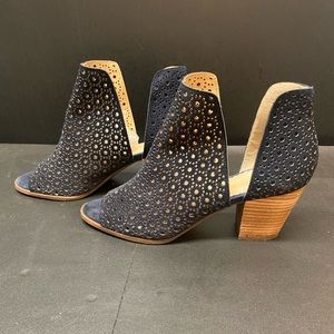 Crown & Ivy Sabrina Perforated Blue Suede Booties size 9.5